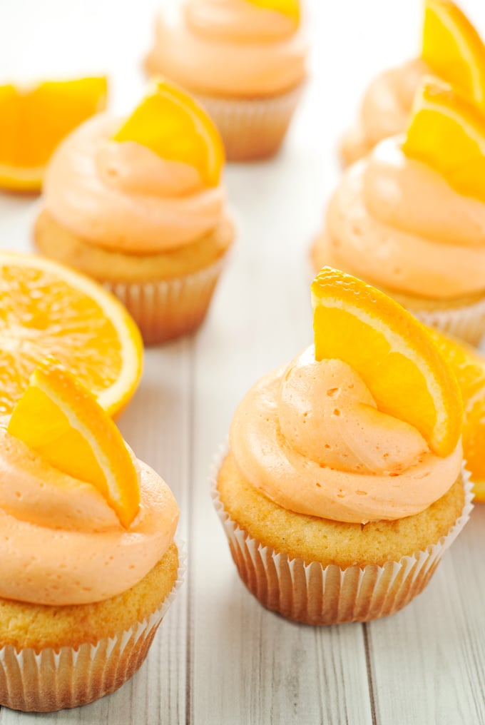 Orange Creamsicle Cupcakes with Vanilla Buttercream Frosting | asimplepantry.com