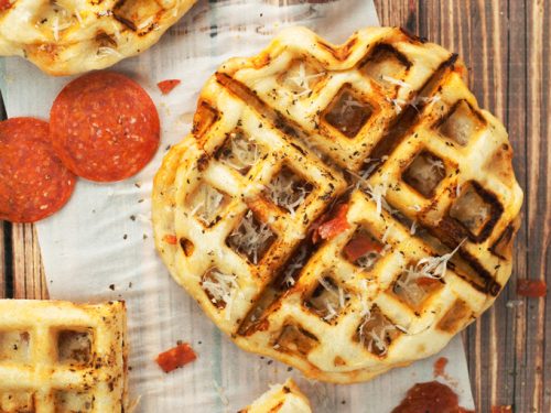 Making personal pizzas just got a whole lot easier. Use a waffle