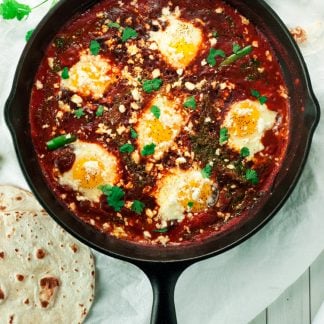 Poached Eggs in Tomato Sauce | asimplepantry.com