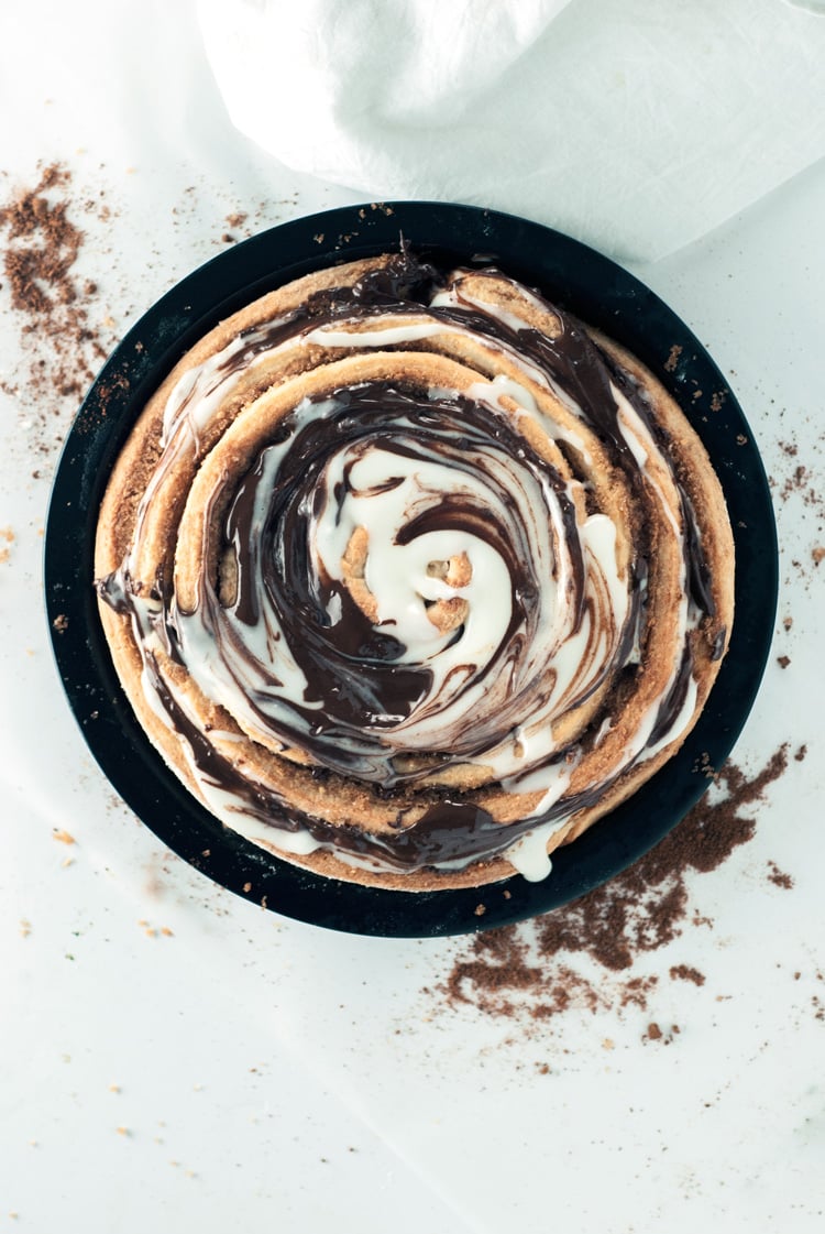 Peanut Butter Cinnamon Roll Cake | asimplepantry.com