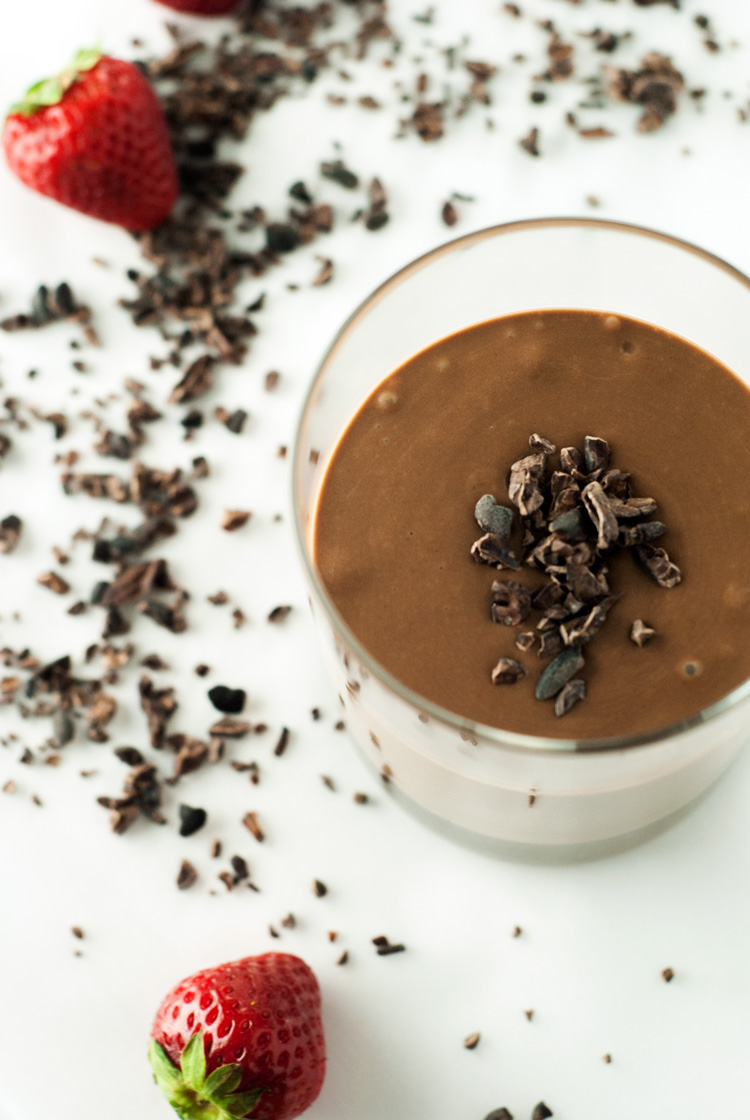 Chocolate Cookie Butter Smoothie | asimplepantry.com