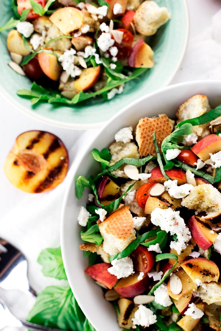 Put those fresh, in-season peaches to good use in this super simple, super flavorful, Grilled Peach Panzanella Salad! | asimplepantry.com