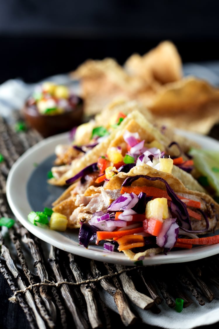Put that leftover pork to good use in this super easy leftovers meal: Teriyaki Pork Wonton Tacos! Dinner is served in under 20 minutes! | asimplepantry.com